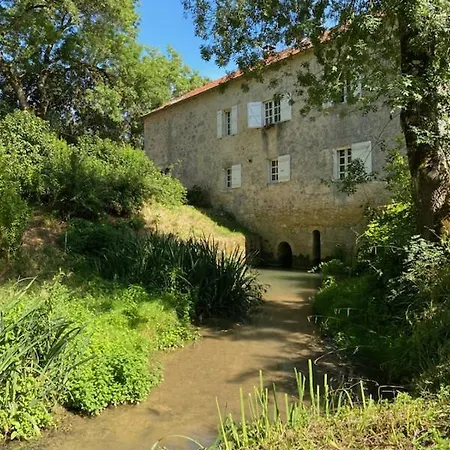 Le Moulin De Alojamento de Acomodação e Pequeno-almoço *